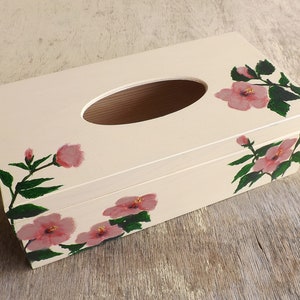 Wood Tissue Box Cover with flowers, handpainted personalized wooden rectangular box, Poppies Tulips Lavender Hibiscus decor Tissue holder Hibiscus