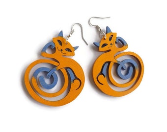 Boucles d’oreilles rondes personnalisées Cat in Yellow Orange, bijoux en bois découpés au laser peints à la main pour les amoureux des chats, boucle d’oreille funky colorée pendante en bois