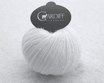 Cardiff Cashmere Classic Yarn, 623 Candido White, Snow Pure White, DK Weight Cashmere, Mongolian Cashmere,  Italian Spun Cashmere
