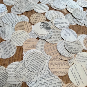 Vintage Shakespeare Paper Confetti: 500+ Literary Party Decorations