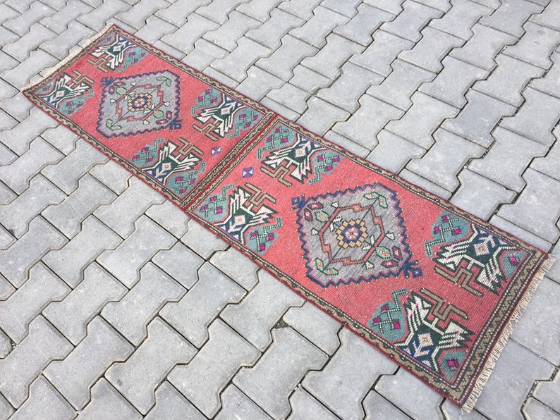 Interior design rug,Modern rug 1.6x6.1 feet Muted Red Color Carpet rug runner Narrow Runner Rug Floor rug Area rug Vintage Faded rug