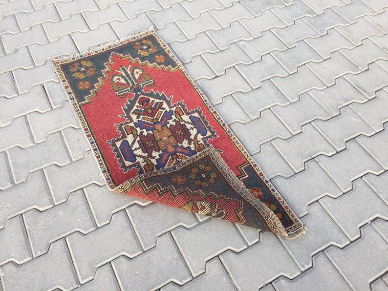 Small Runner 1/'7 X 3/'8 ft Runner Narrow Small Rug Muted Red /& Navy Blue Vintage Rug Bath Rug Carpet Rug Turkish Rug Door Mat