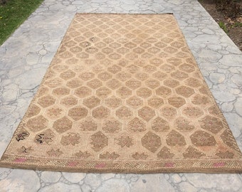Handwoven Wool Kilim Rug: Muted Colors, Turkish Star Design (6’4” X 11’5” ft)