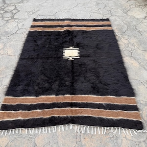 Handmade Organic Goat Hair Wool Kilim Rug, Goat Hair Wool Decorative Rug, Dark Natural Black Kilim Rug, Long Pile Rug, 4’5” X 6’4” ft