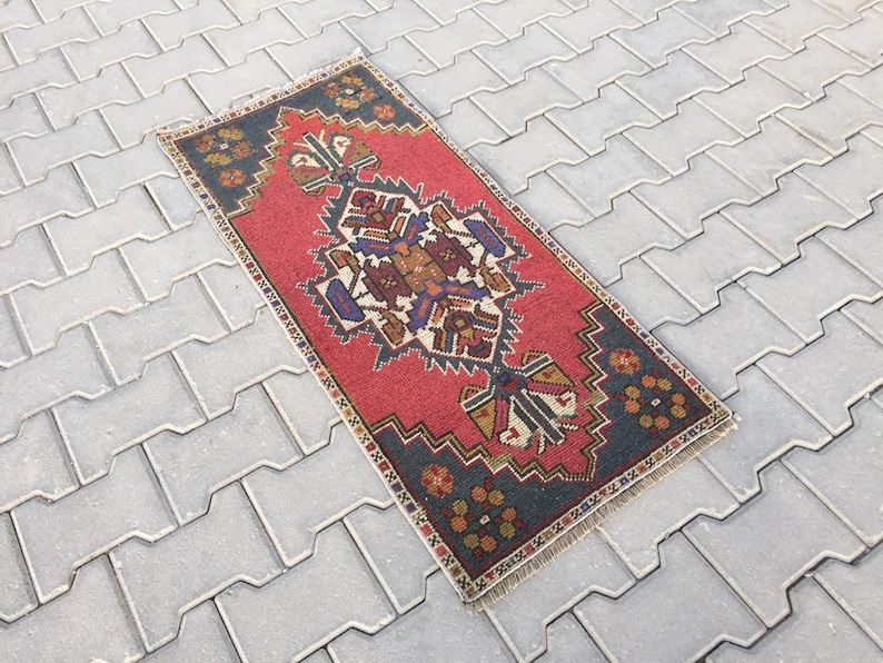 Small Runner 1/'7 X 3/'8 ft Runner Narrow Small Rug Muted Red /& Navy Blue Vintage Rug Bath Rug Carpet Rug Turkish Rug Door Mat