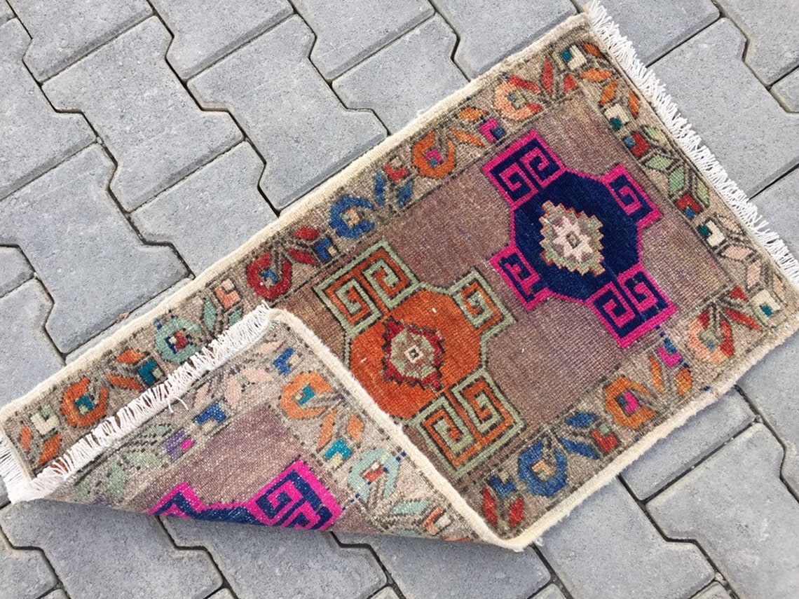 Vintage Small Rug Wool Bath Rug Unique Beautiful Traditional Etsy