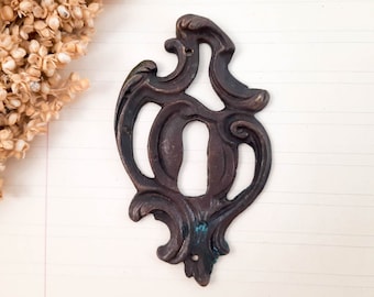 French Antique Swirl Bronze Escutcheon Plate , Keyhole Cover Cast Metal, Furniture Decoration, Antique Hardware Restoration