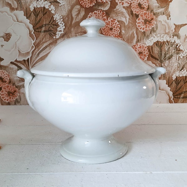 1910s Extra Large Lidded NIEDERWEILER France White Ironstone Tureen Antique French Terre de Fer Soup Tureen with Lid