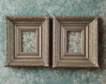 Paar Antike französische Gold Gesso Rahmen, verzierte viktorianische Bilderrahmen, leere vergoldete hölzerne Porträtrahmen, kleines Kunstwerk