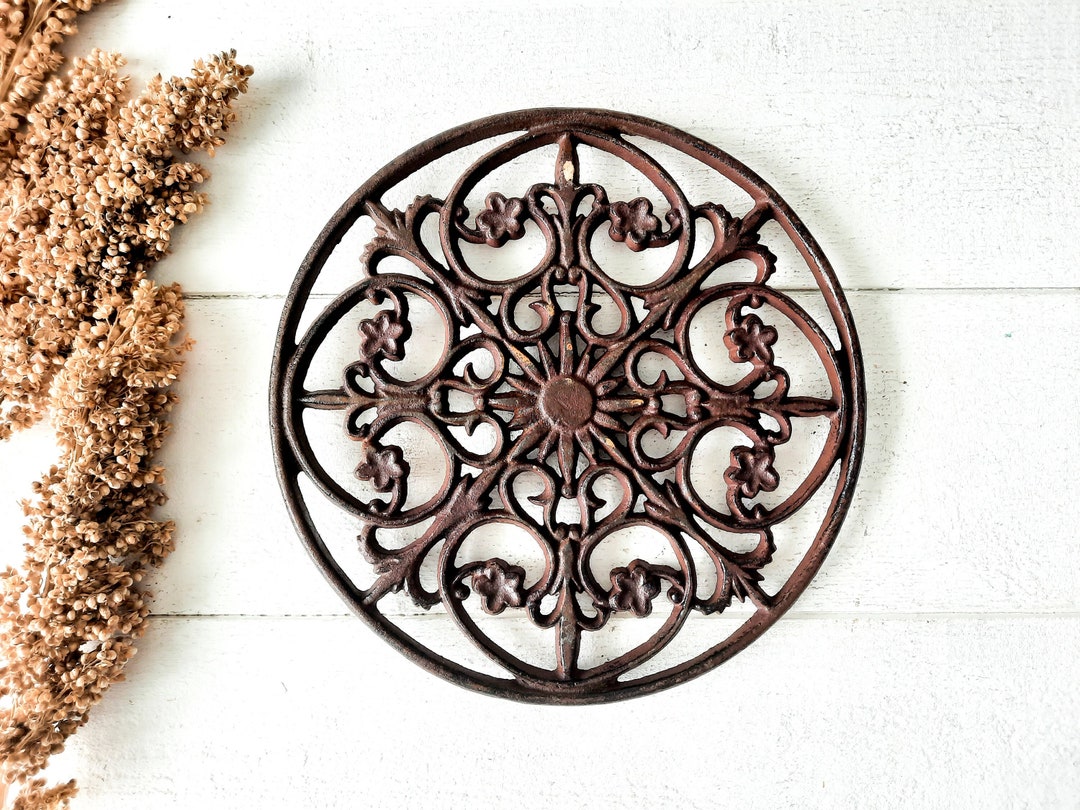 French Vintage Round Cast Iron Trivet Enamel Round Trivet Art Etsy
