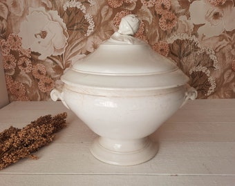 1850s Extra Large Antique White Ironstone Soupière Digoin Sarreguemines Soupière française avec couvercle