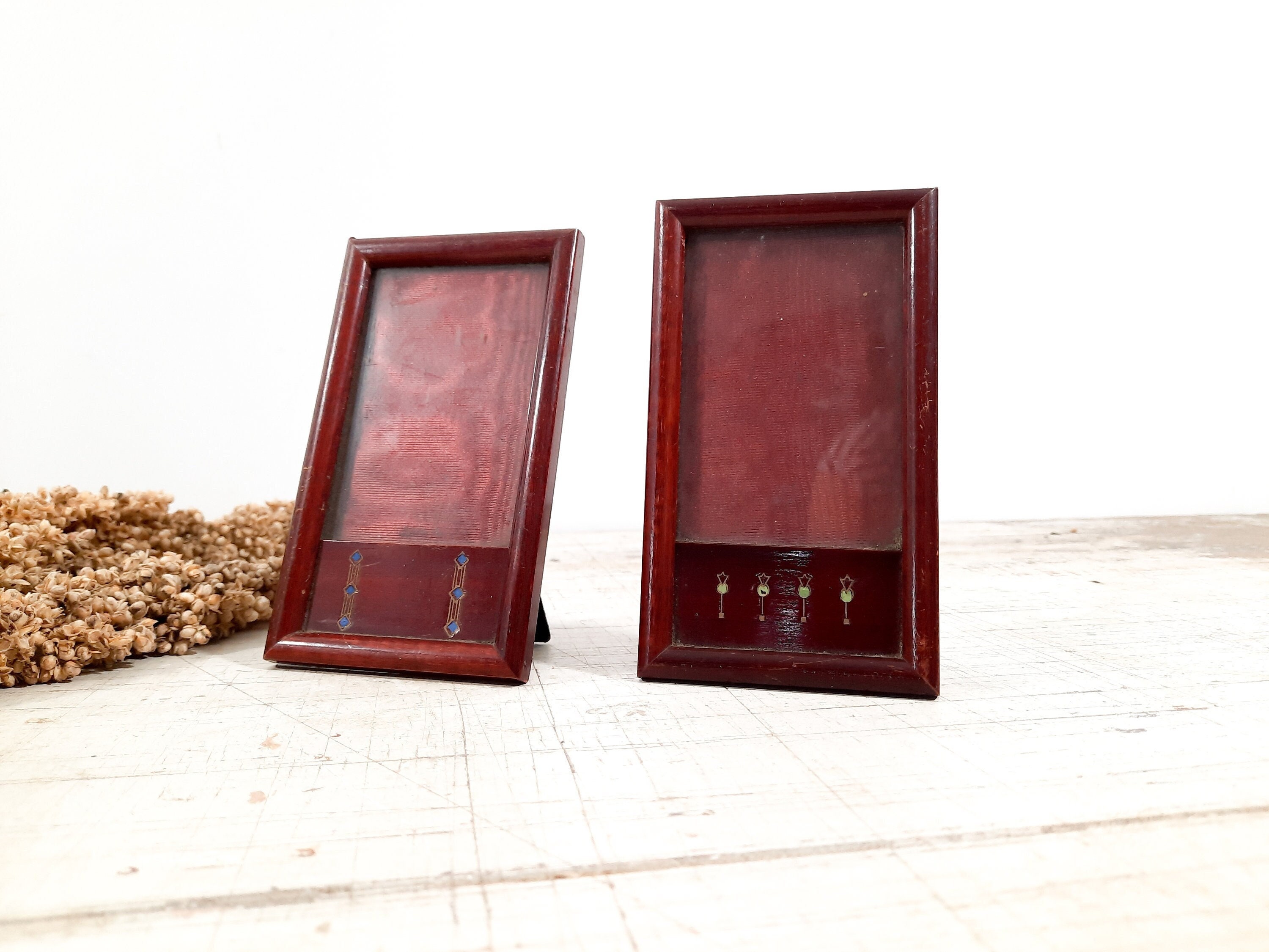 Set de 2 Français Vintage Art Déco Photo Holder Stand Frame Wood