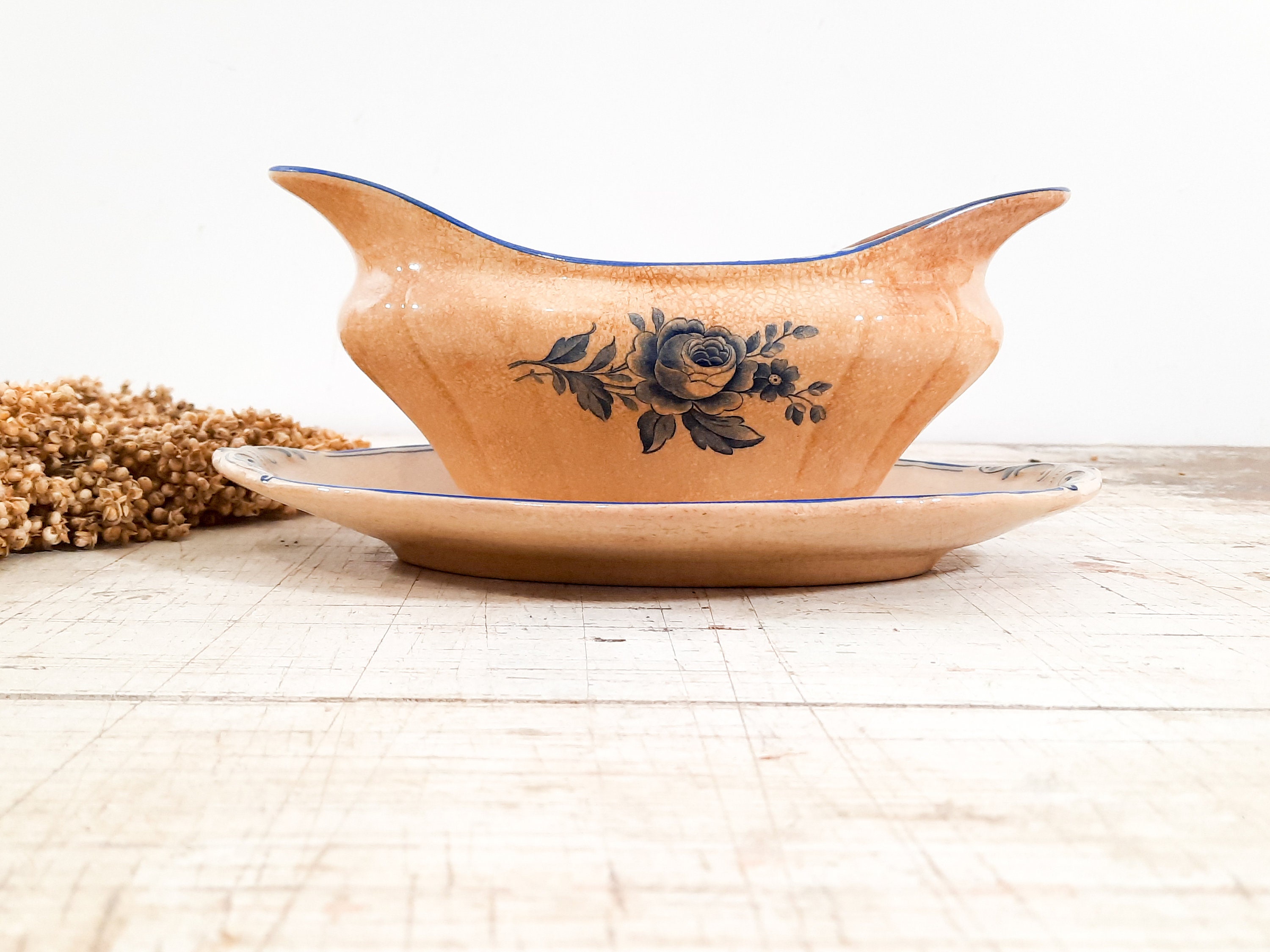 Antique Français Gravy Boat Attaché Assiette Bleu Transferware Ironstone Sauce Jug Villeroy et Boch 