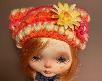 Summer Splash Beanie, Puppenmütze, unikat, handgearbeitet, gehäkelt, Dolly Fashion, Puppen Accessoires,