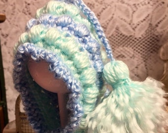 Baby Blue Pixie Style Puppenmütze, Unikat, handgearbeitet, gehäkelt, Puppenzubehör