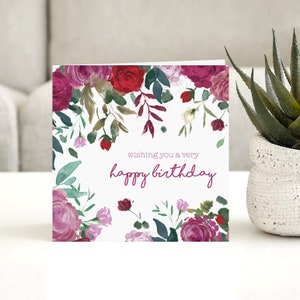 Cartões de Aniversário Para Ela. Cartão de Aniversário de Rosas. Cartões de Aniversário Femininos. Cartões de Aniversário Florais. Cartão de Aniversário. Cartão de Presente. Cartões de Aniversário de Flores