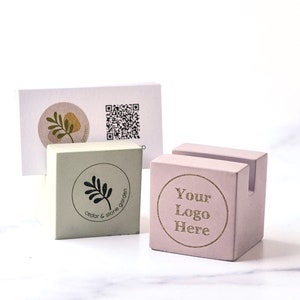Titular de tarjeta de visita personalizado, Titular de tarjeta personalizado con logotipo, Hormigón, Decoración de oficina minimalista, Accesorios de oficina, Titular de tarjeta para escritorio
