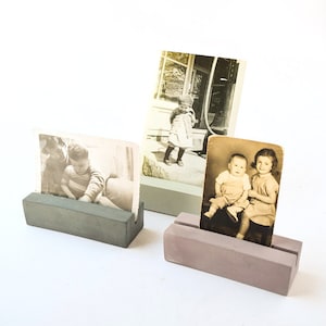 CLEARANCE** Photo Stand - Place Card Holder - Menu Holder - Concrete - Wedding Table Number - Modern Decor - Picture Holder - Minimalist