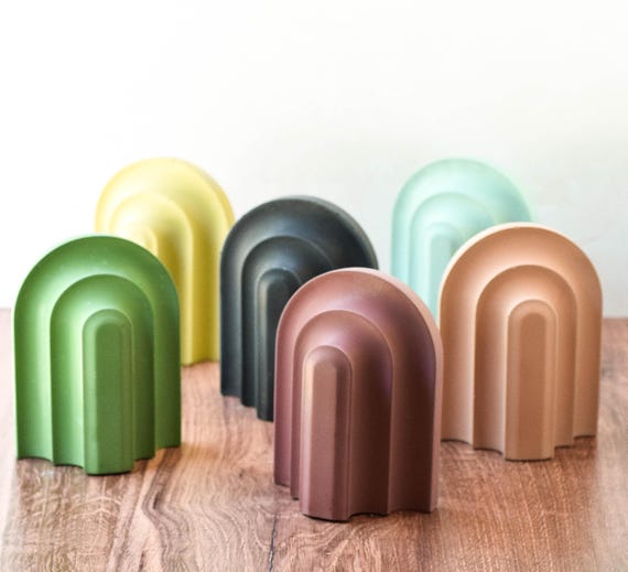 Minimalist Concrete Arch Bookend – Heavy Modern Book Holder, Neutral Home Decor, Industrial Shelf Decor, Unique Gift for Book Lovers by CedarandStoneGarden