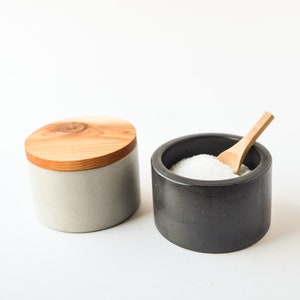 Concrete Salt Cellar with Wood Lid - Salt Pinch Bowl - Salt Pig - Sugar Bowl - Modern Decor - Salt Box - Kitchen Gift - Minimalist