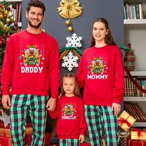 Kleding Gender-neutrale kleding volwassenen Hoodies & Sweatshirts Sweatshirts Buffalo Plaid Rendier Kerst sweatshirt Vrolijk kerst sweatshirt Rendier Sweatshirt kerst familie sweatshirt . 