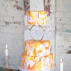 HOOP tier cake separator - wedding ring cake spacer - gold hoop