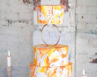 HOOP tier cake separator - wedding ring cake spacer - gold hoop