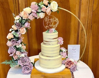 Floral Hoop Cake Stand – Satin Gold Wedding Cake Display
