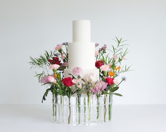 The Floral Crown - Cake Stand - Flower stand - Floral arrangements - Fresh flowers - Floral wedding cake - unique cake plinth platform