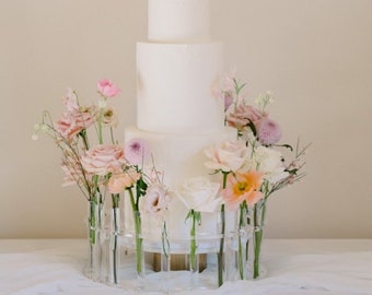 The Floral Crown - Flower stand - Floral arrangements - Fresh flowers - Floral wedding cake -