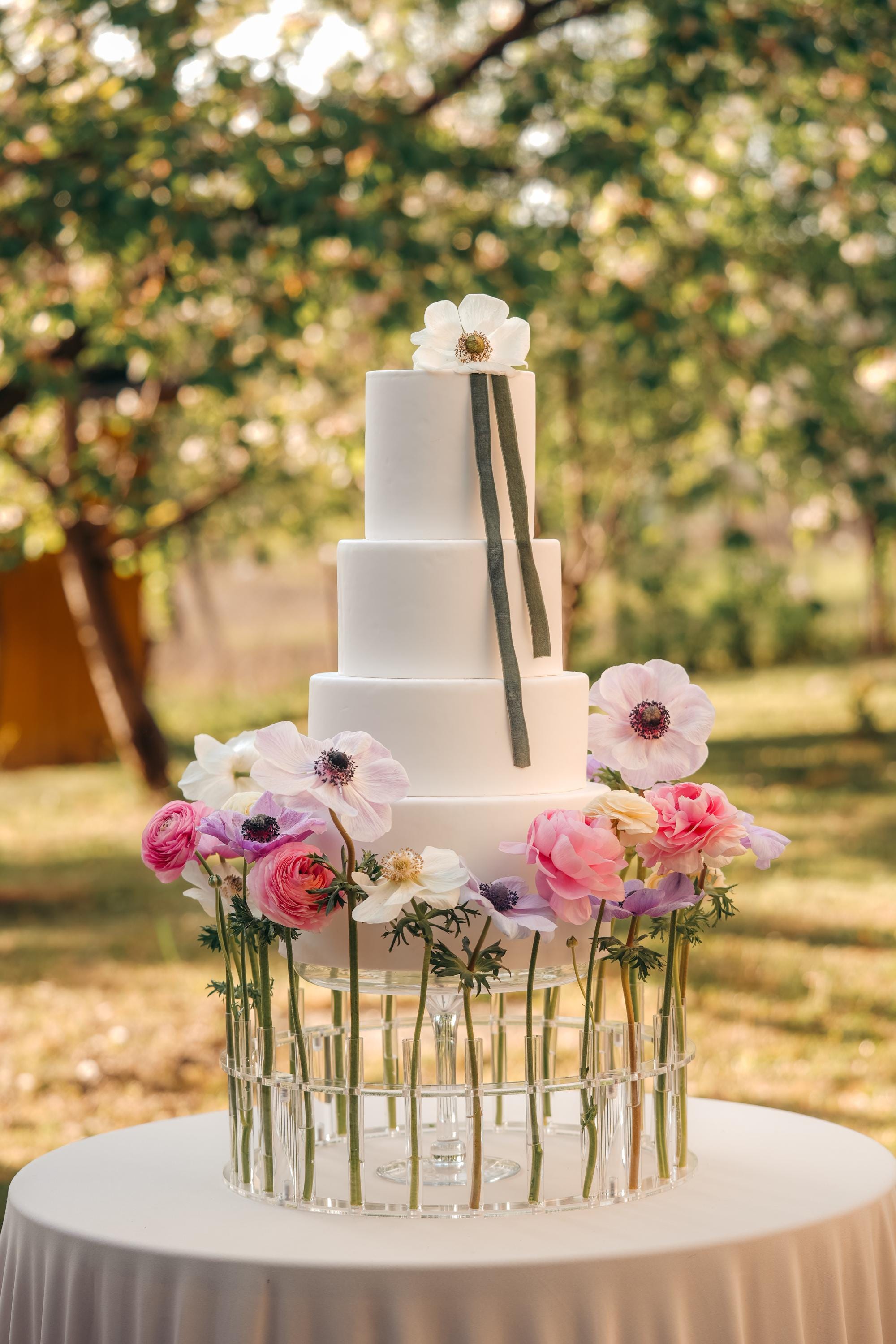 The Floral Crown - Cake Stand - Flower Stand - Floral Arrangements 