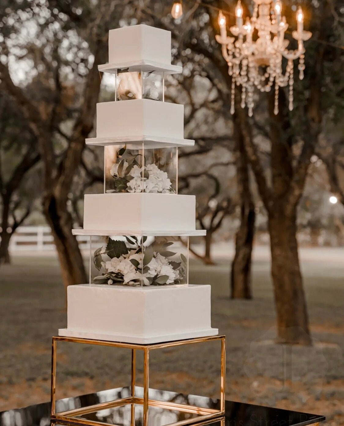 SQUARE Fillable Clear Cake Tier - Acrylic Cake Stand - Fillable