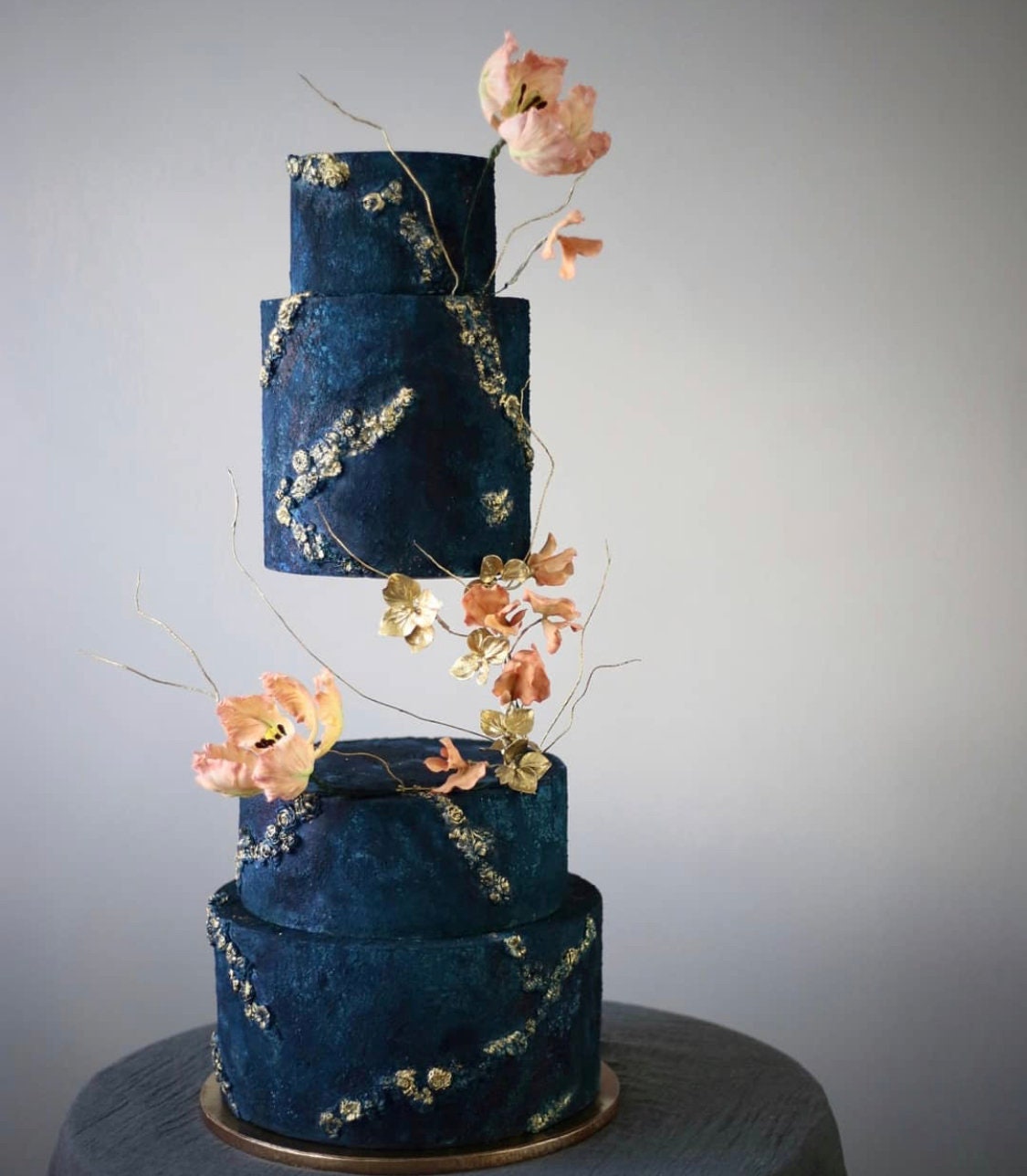 Premium Cardboard Thick Wedding Birthday Cake Individaully Sealed White Boxes