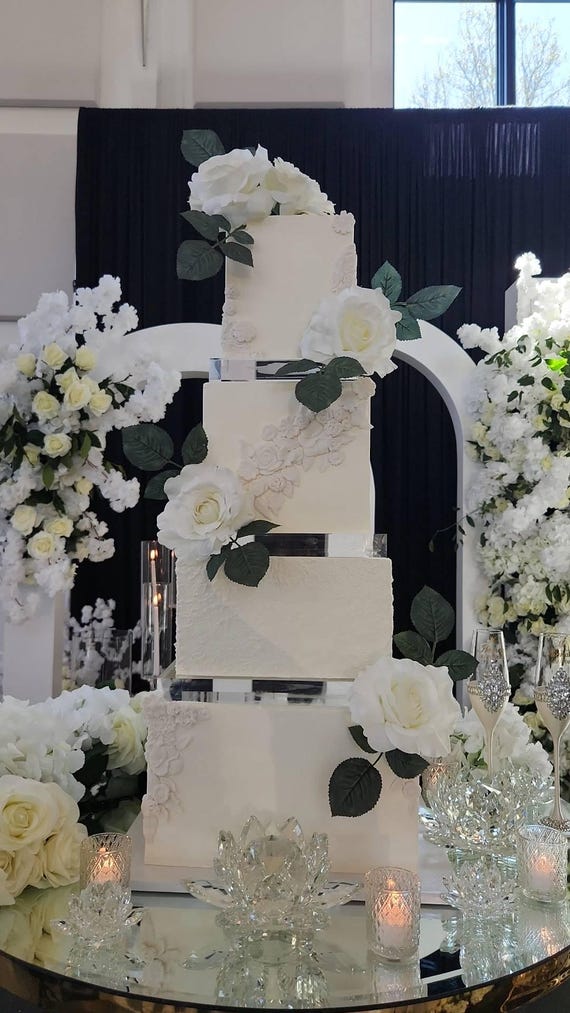 Buy 30mm Ultra Polished Acrylic Cake Separator Online In India