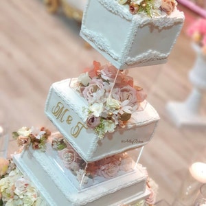 SQUARE Fillable clear cake tier - acrylic cake stand - Fillable cake riser - separator - Fill a tier - cake tier - square cake plinth