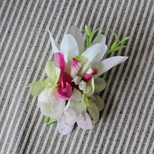 Lily Rockabilly Vintage Tiki Hawaii Hair Flower Clip