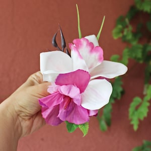 Lily Rockabilly Vintage Tiki Hawaii Hair Flower Clip