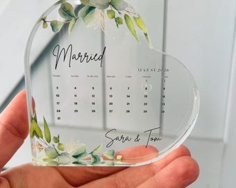 Custom Married Calendar Acrylic Block, Personalized Engagement Anniversary Gift for Couple, Wedding Gift Keepsake, Valentines