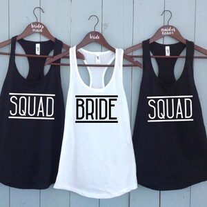 Benutzerdefinierte Tank-Top, Hochzeit Shirt, T-Shirt Maid of Honor Braut Squad Bachelorette Party Shirt, Tank Top, Braut Party Shirts, Brautjungfer Geschenk