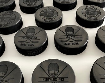 Rondelle de hockey gravée personnalisée, cadeau d'entraîneur de joueur de fin d'année, cadeau de sport de logo d'équipe, rondelles de hockey sur glace personnalisées, souvenirs d'équipe