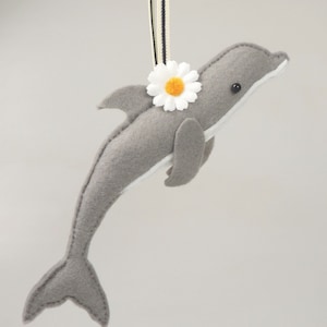 Felt Hanging Bottlenose Dolphin, Handmade Dolphin and Flower Decoration. Common Bottlenose Dolphin Twig Tree, Wall Decoration