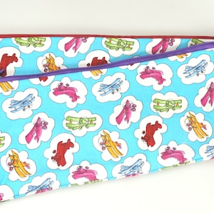Trousse longue et profonde Biplan, avions vintage colorés, papeterie, école, cadeau pour enseignant, trousse avec doublure zippée