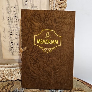 anyone Remember Grandma Tuttle&#39;s IN MEMORY Memoriam Booklet from her death Funeral 1948 Iowa! Ephemera