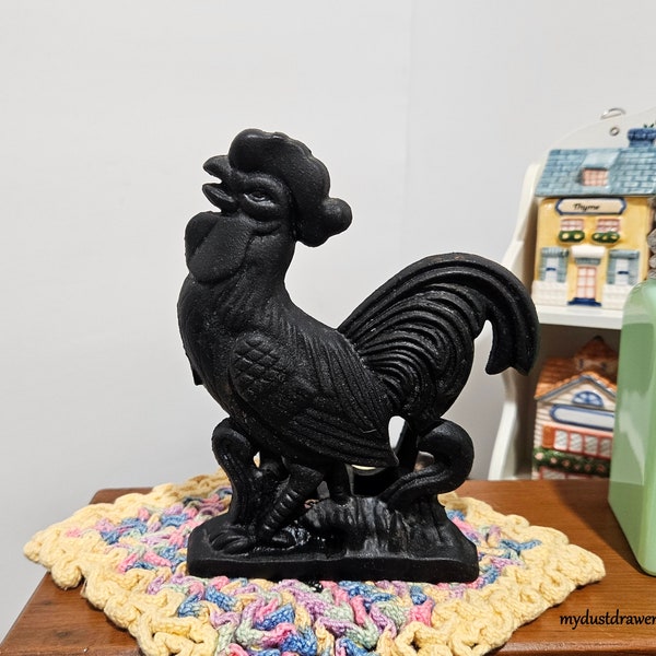 vintage Black Cast Iron ROOSTER NAPKIN Holder for your Country Table or Kitchen!