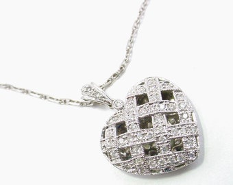 BLOWOUT Sale—Romantic Unusual Lattice Diamond Gold Pendant Heart Locket Charm Necklace