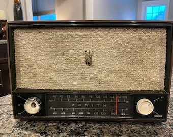 Radio Zenith Tube AM/FM Vintage Mid Century con telaio 7C02 - 7C06