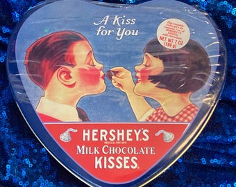 Vintage Hersey’s Chocolate Kiss Valentines Metal Tin *Original Packaging*