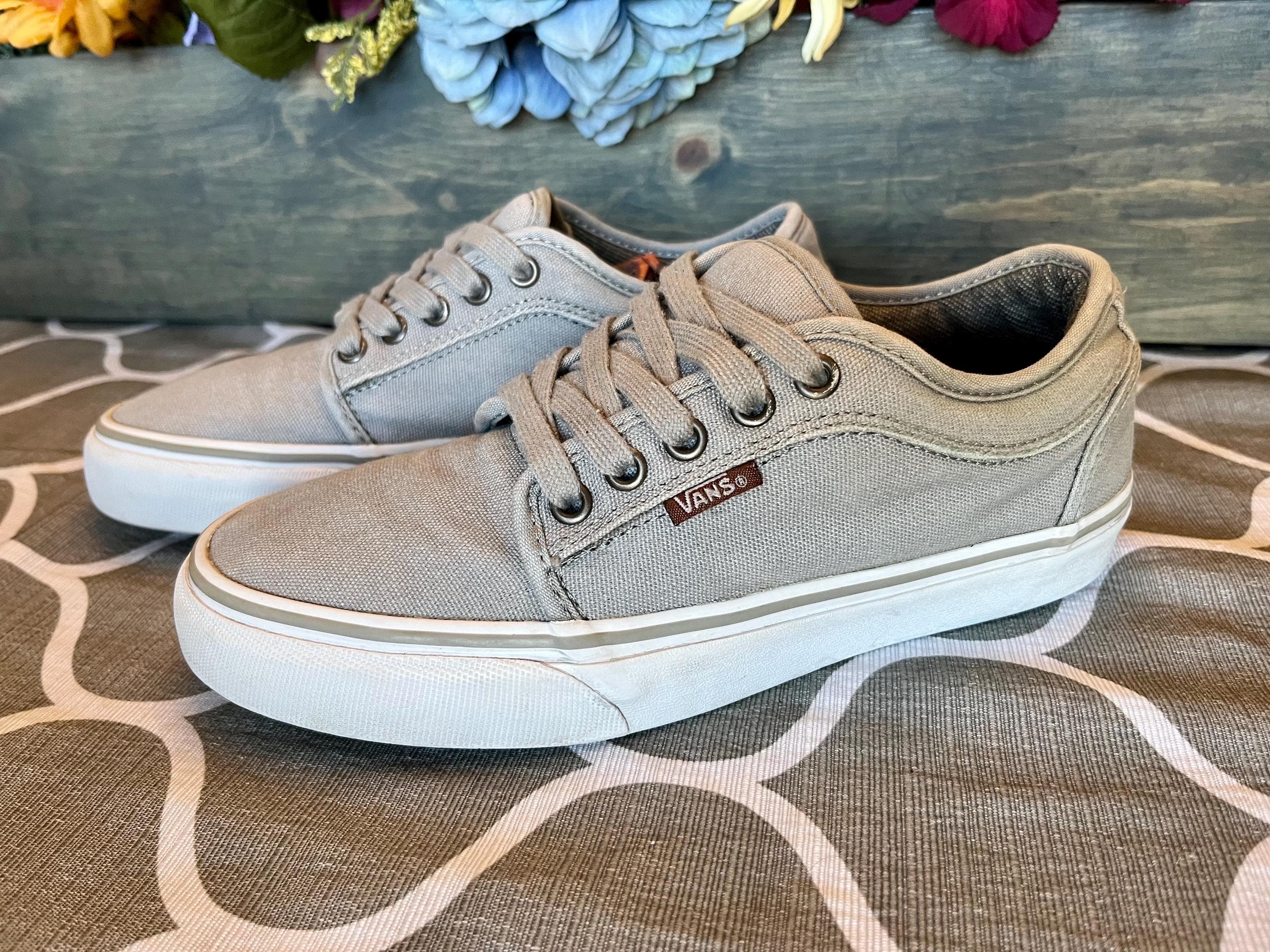 Vans Chukka Low Skate Shoes in a Grey Canvas Men