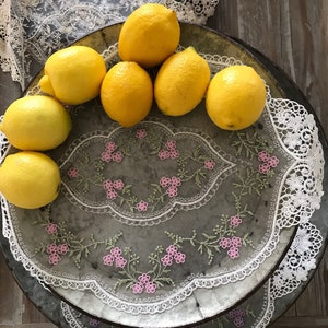 Vintage Oval French Lace Table Runner (4143 series)