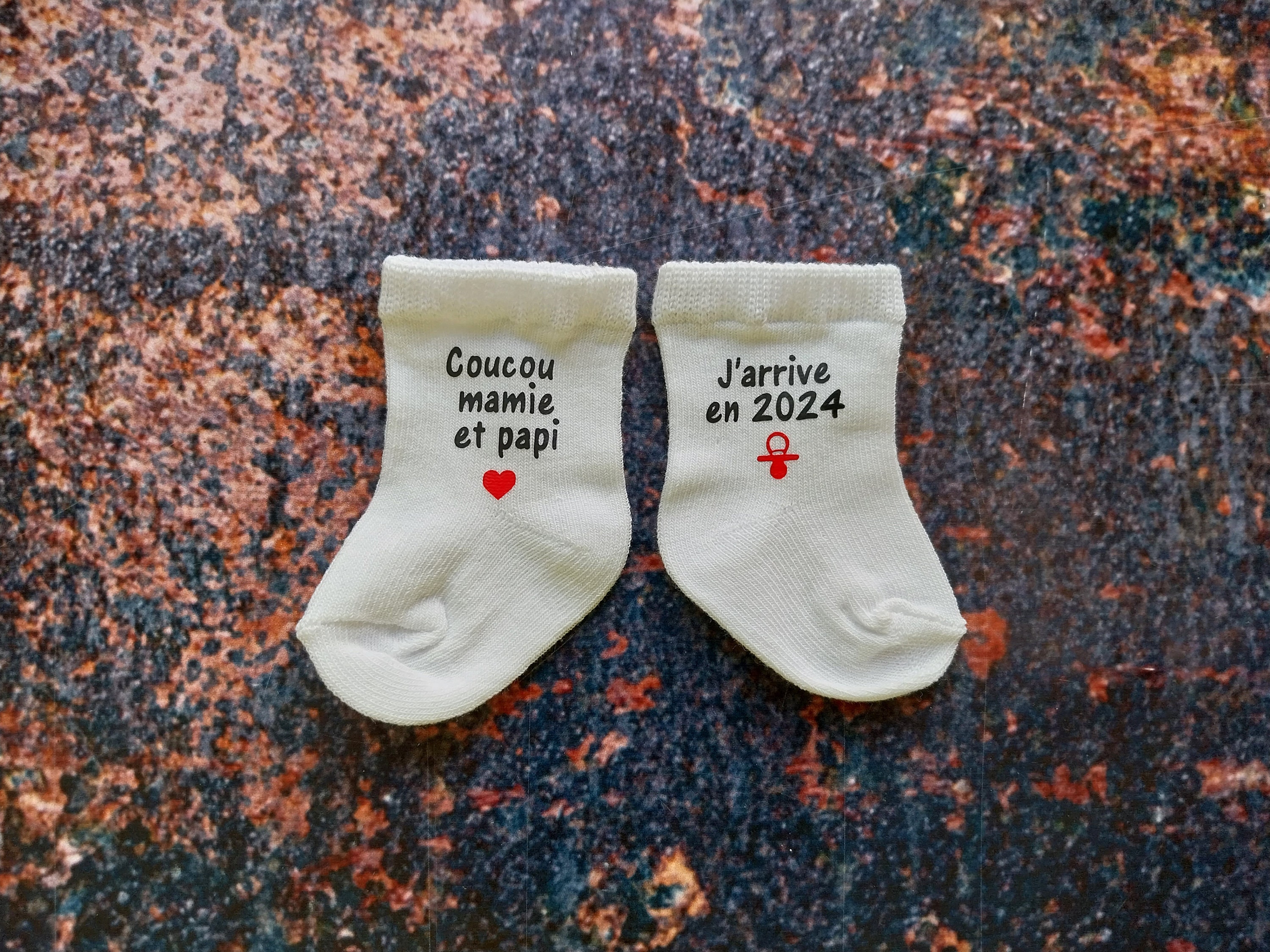 Chaussettes bébé annonce grossesse papi et mamie